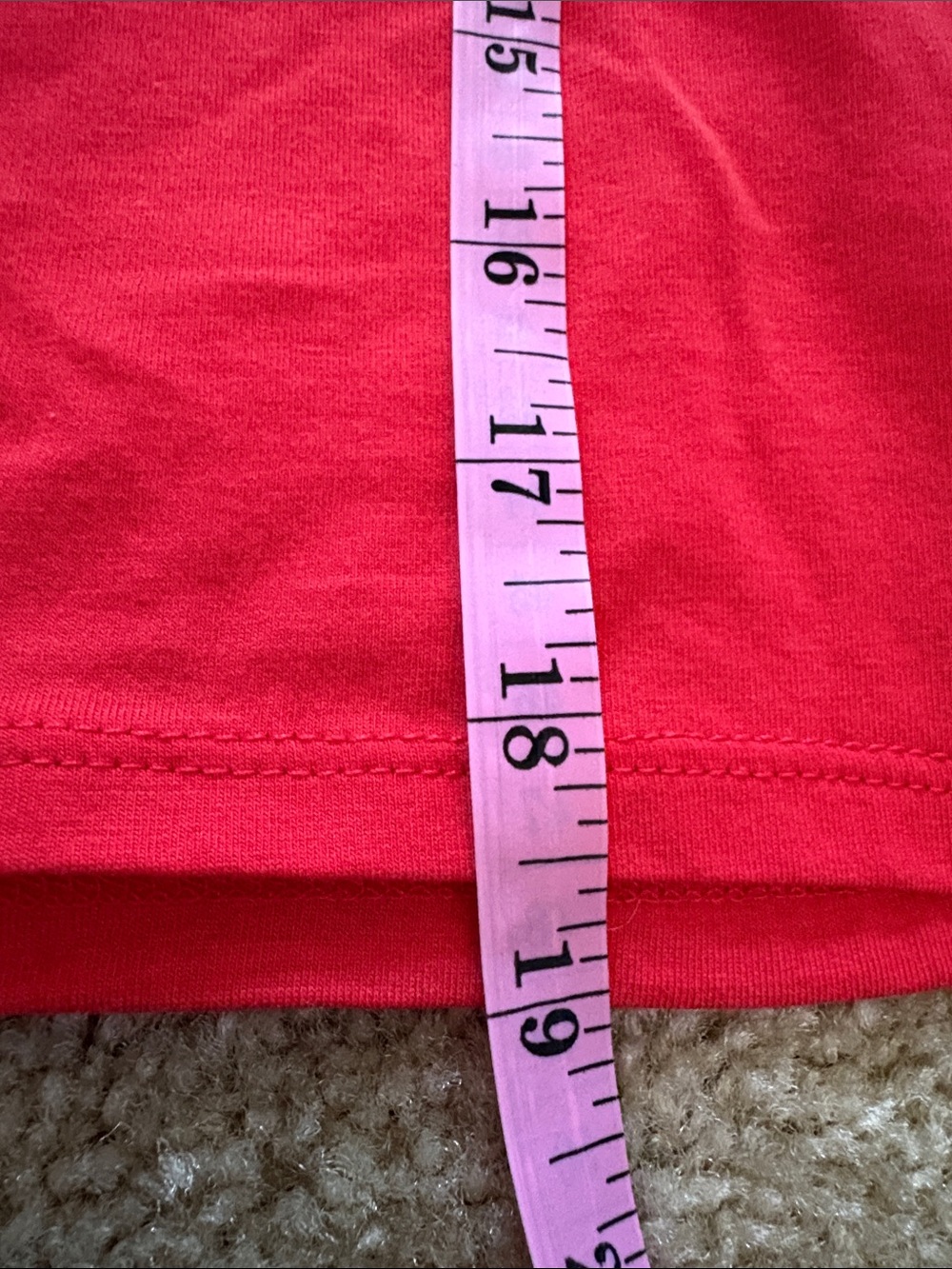 New Forever 21 Bright Red Short Sleeve Crewneck Tee - Picture 5 of 5